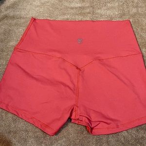 NWOT born primitive high waisted fiery rose size medium, 3.25 4 inch waist band